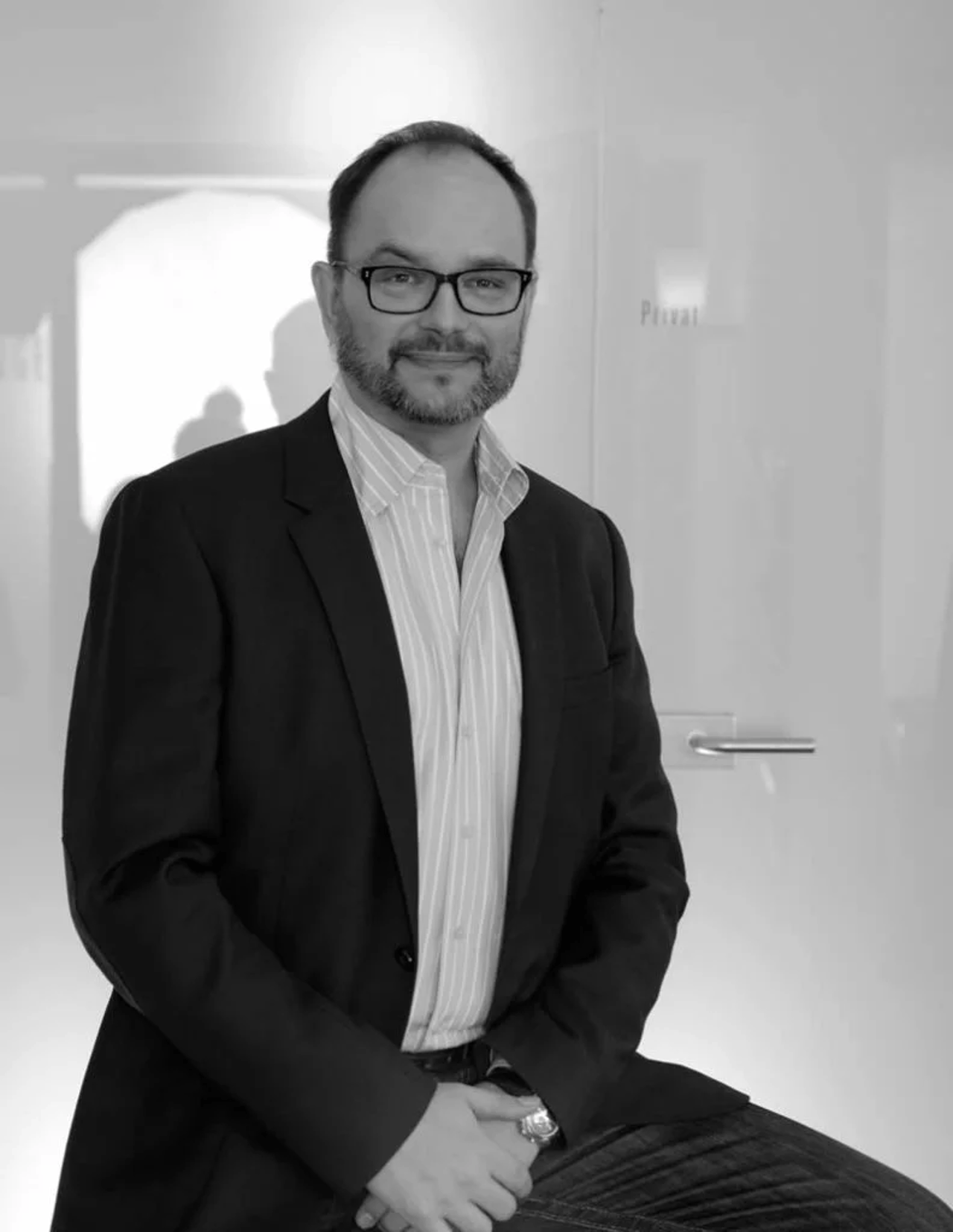Dr. med. Roger Gmür – Spezialist für Lipofilling